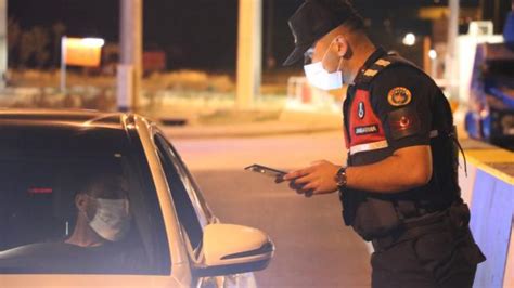 İ­z­m­i­r­­d­e­k­i­ ­a­s­a­y­i­ş­ ­u­y­g­u­l­a­m­a­s­ı­n­d­a­ ­3­7­1­ ­ş­ü­p­h­e­l­i­ ­y­a­k­a­l­a­n­d­ı­ ­-­ ­S­o­n­ ­D­a­k­i­k­a­ ­H­a­b­e­r­l­e­r­
